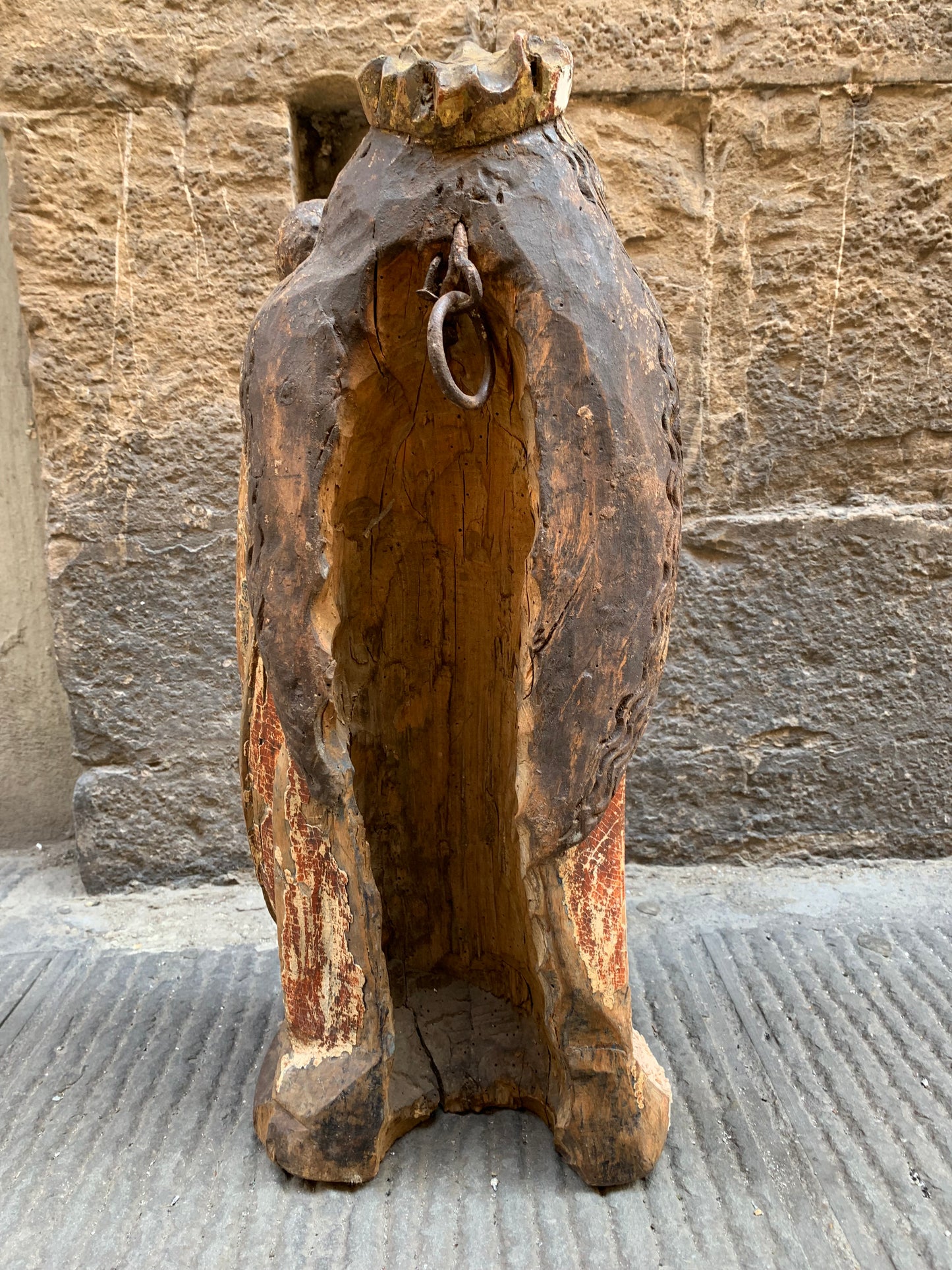 German Gothic. Polychrome wooden sculpture. Around 1500. To be restored.