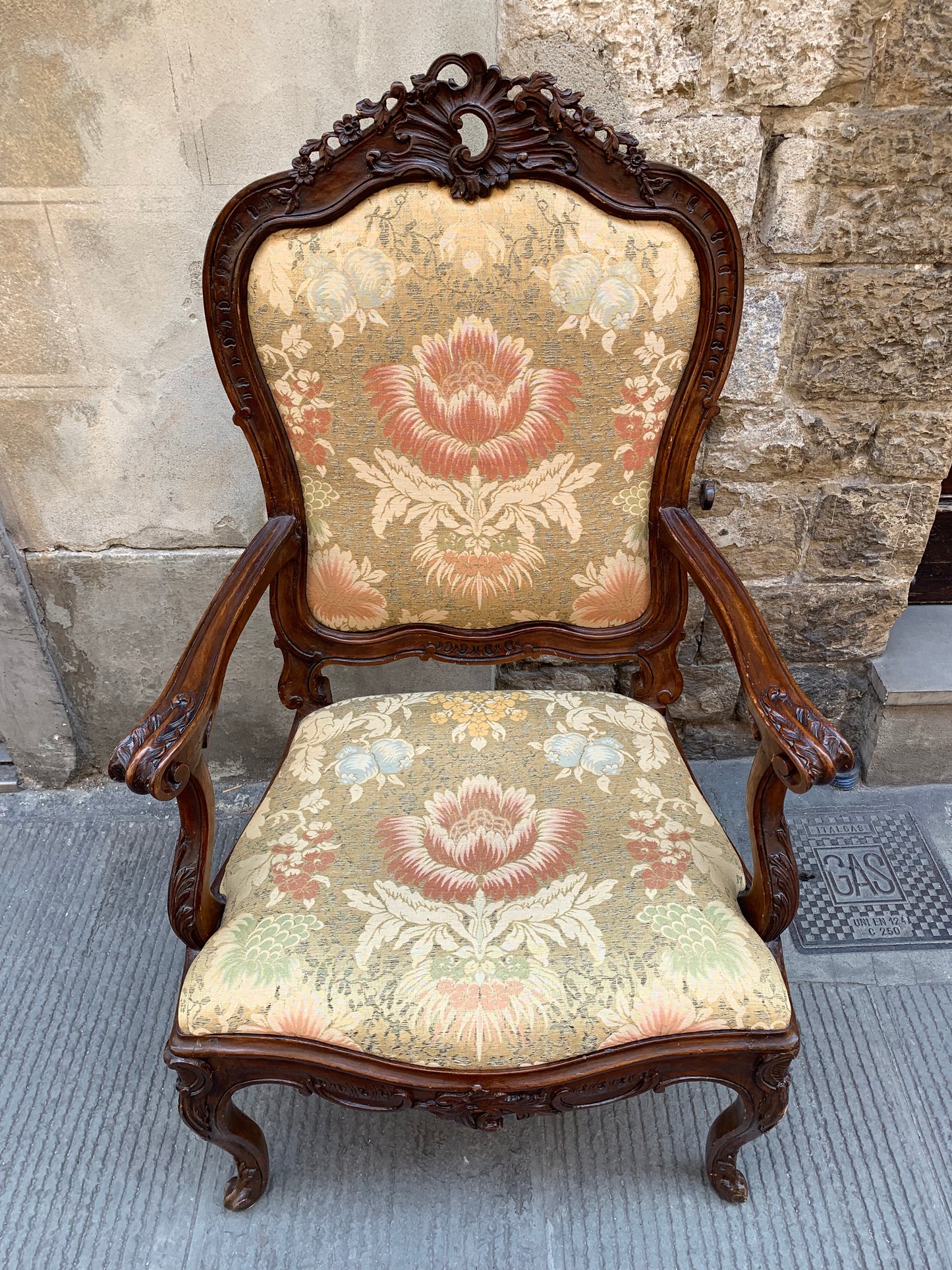 Venice. Armchair. Mid XVIII century