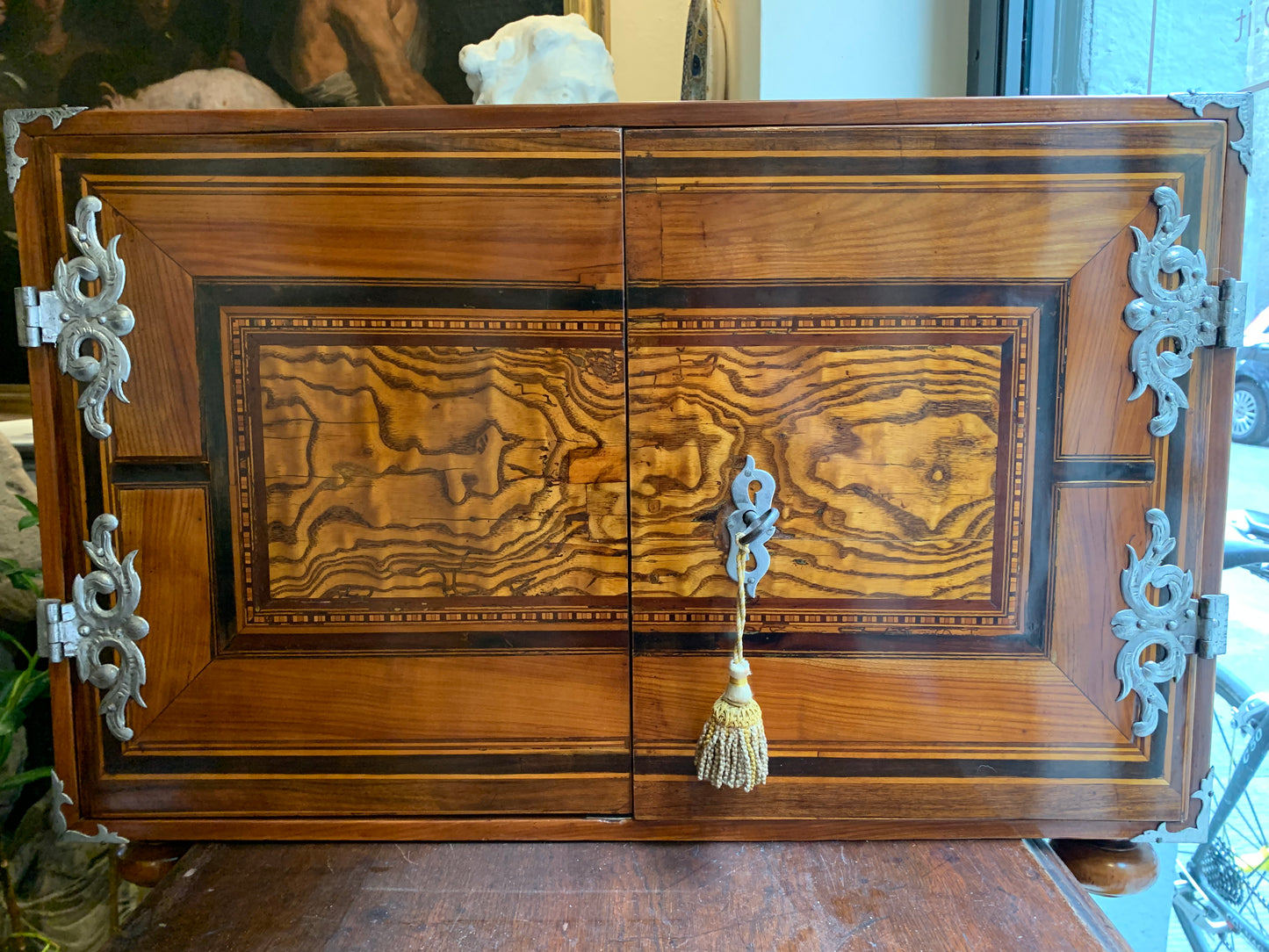 Southern Germany or Austria. A marquetry cabinet. XVII century.