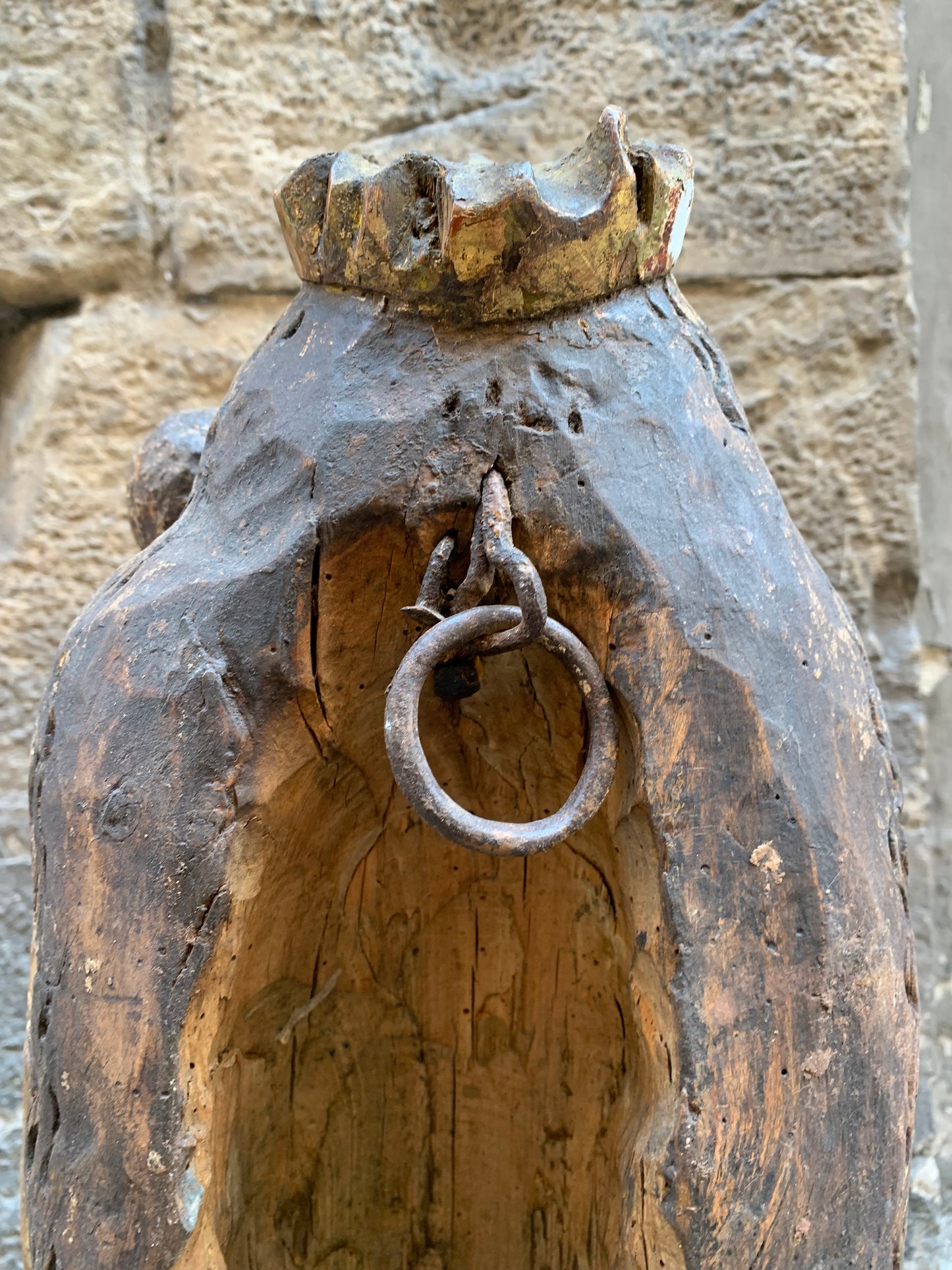 German Gothic. Polychrome wooden sculpture. Around 1500. To be restored.