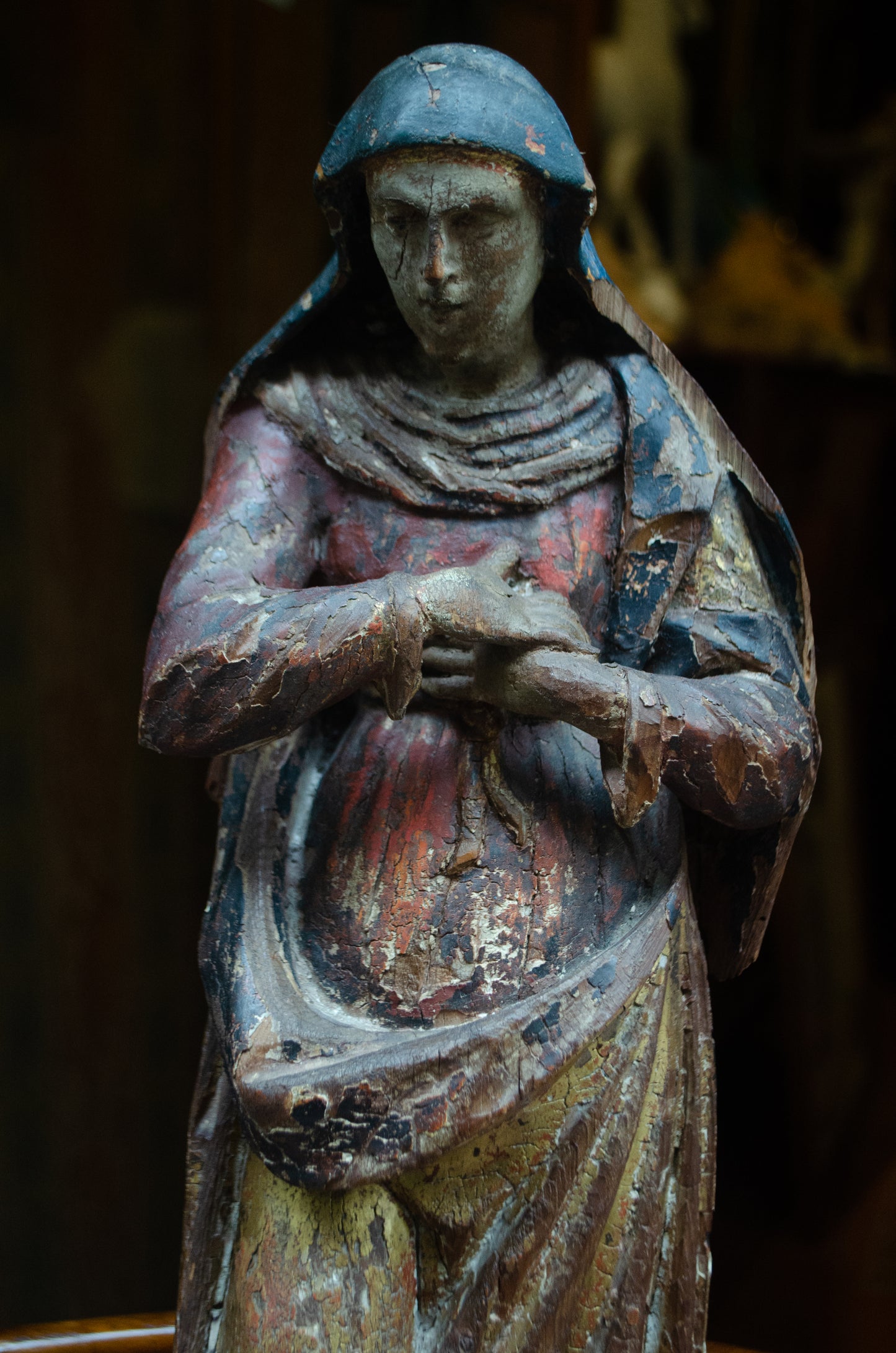 Sculpture Of A Woman Praying With Joined Hands. 17th Century Or Earlier.