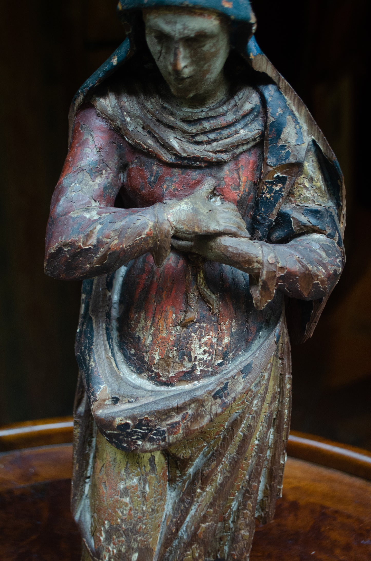 Sculpture Of A Woman Praying With Joined Hands. 17th Century Or Earlier.