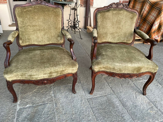 Pai of french XVIII century of armchairs.