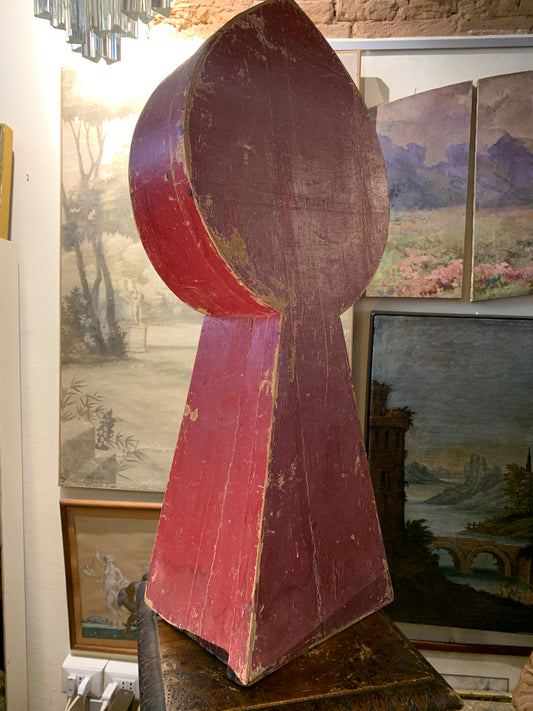 Antique case for a large object in wood and paper.