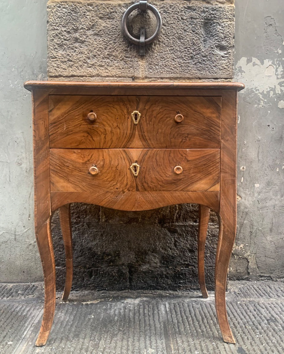 Small Chest Of Drawers In Walnut Veneer, Italy, 18th Century