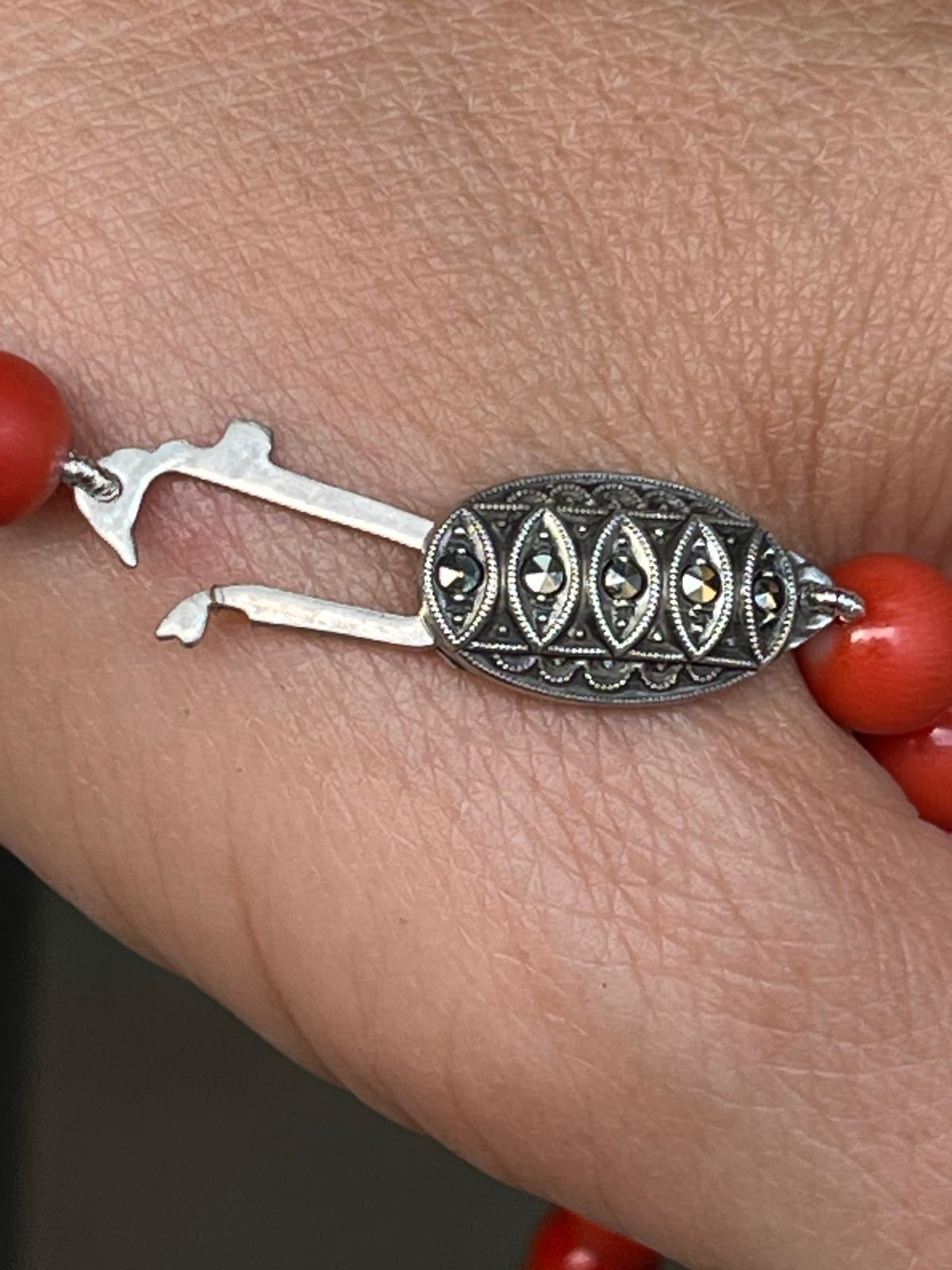 Natural Coral Necklace, Mid 20th Century with Art Deco Silver Clasp