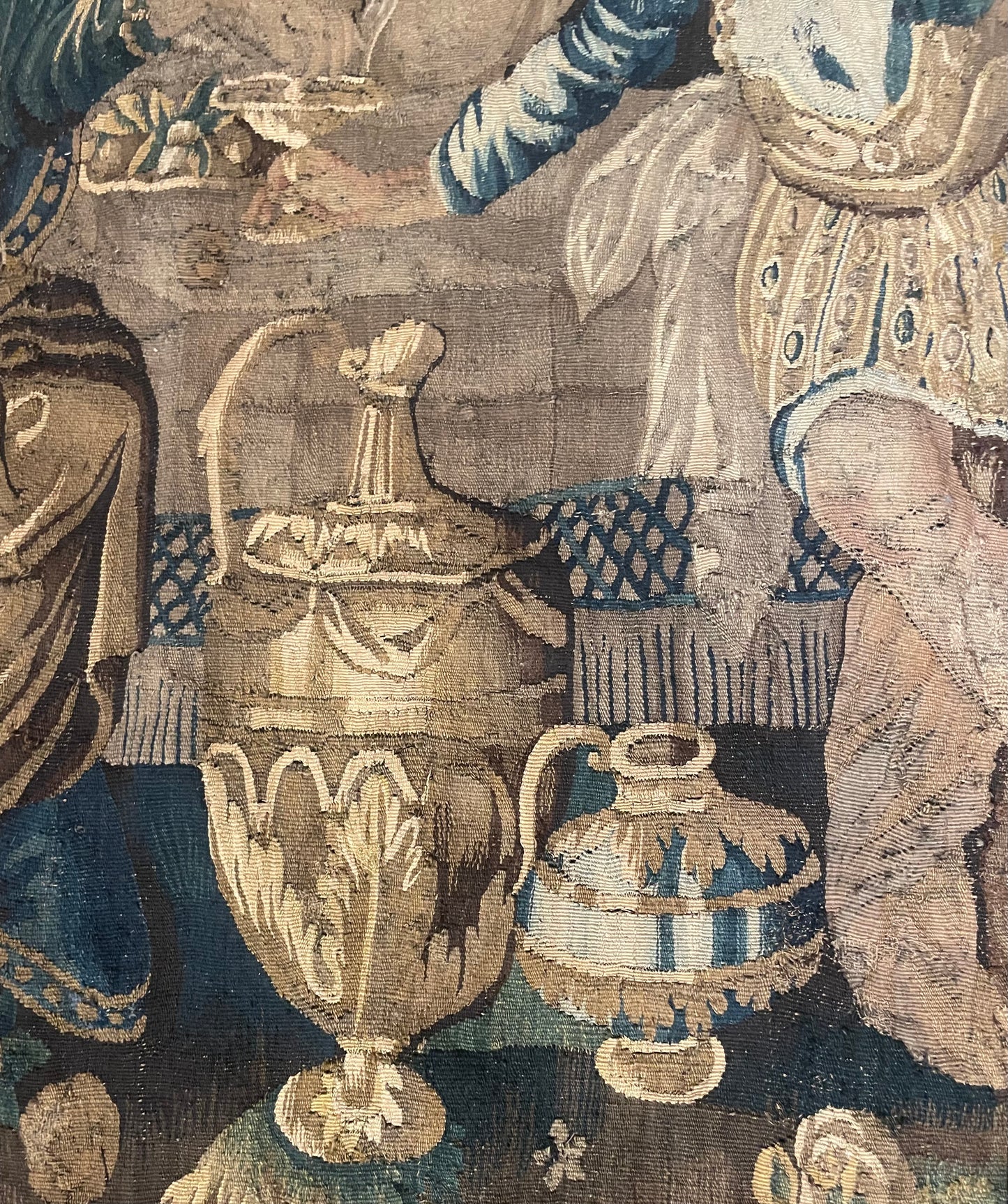 Tapestry of Aubusson with the Banquet of Cleopatra, second half of the 17th cent. Cm 240x200