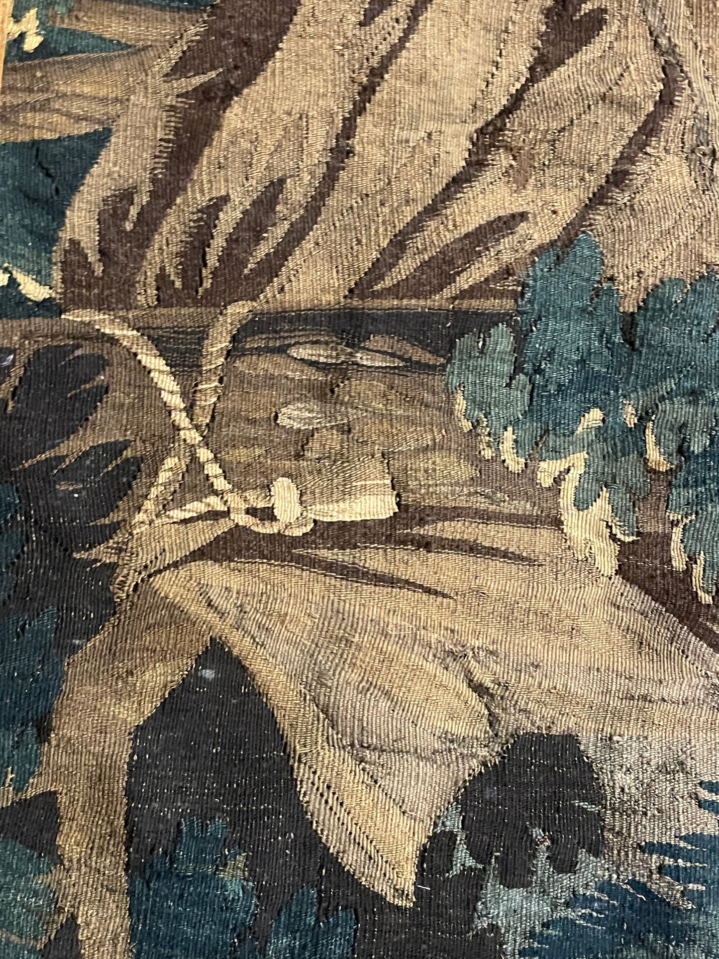 Tapestry of Aubusson with the Banquet of Cleopatra, second half of the 17th cent. Cm 240x200