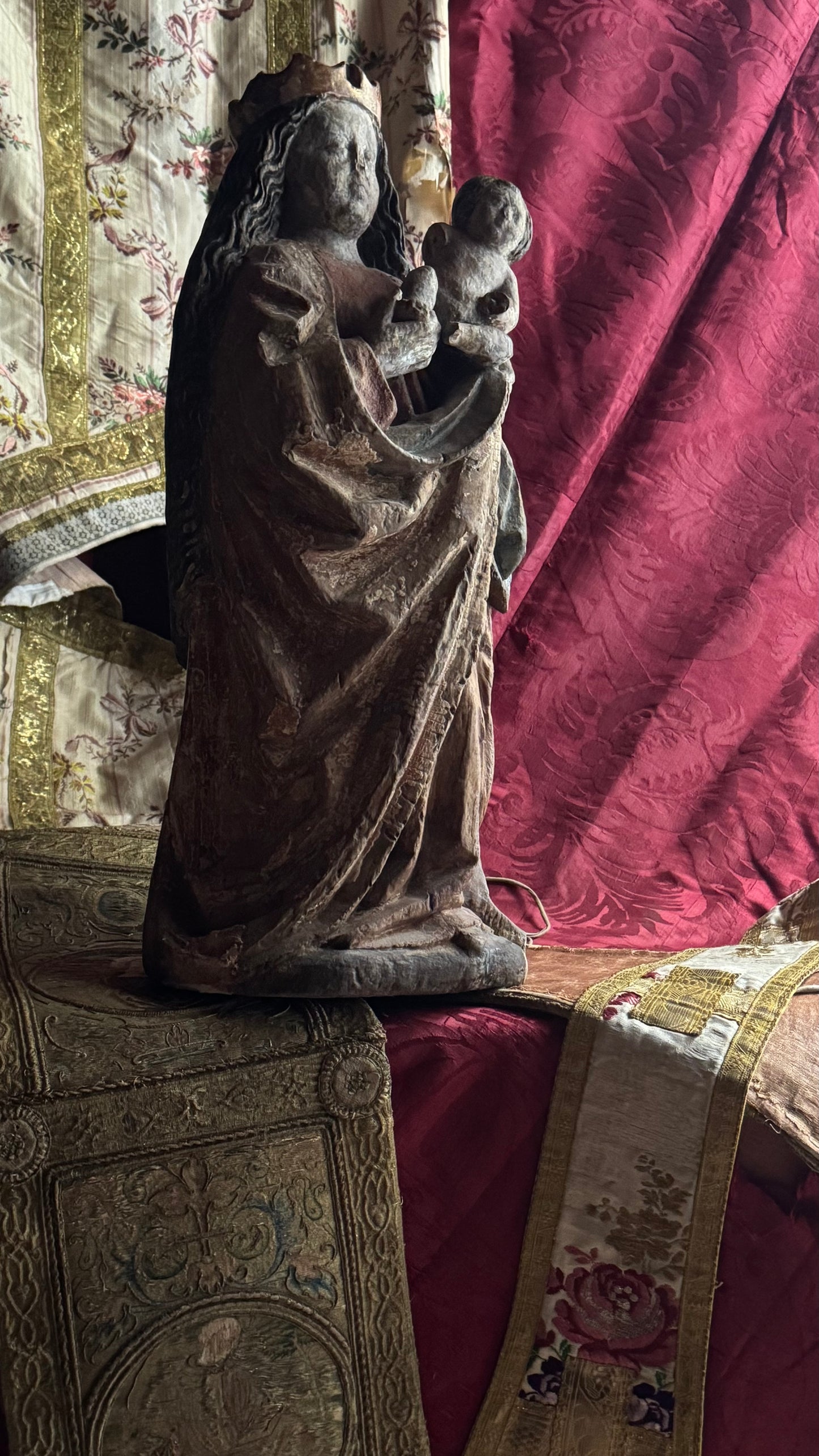 Gotico tedesco. Scultura in legno policromo. Intorno al 1500. Da restaurare.