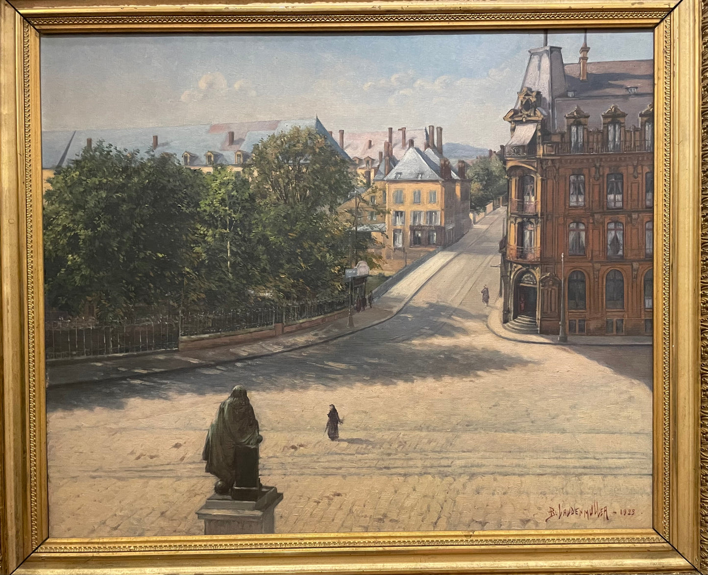 View of a French Belle Époque city with bridge and monument, 1923, cm 68 × 58 cm