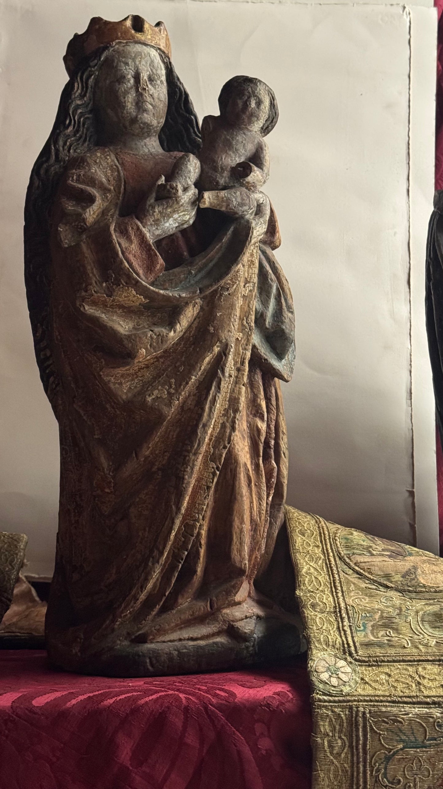 Gotico tedesco. Scultura in legno policromo. Intorno al 1500. Da restaurare.