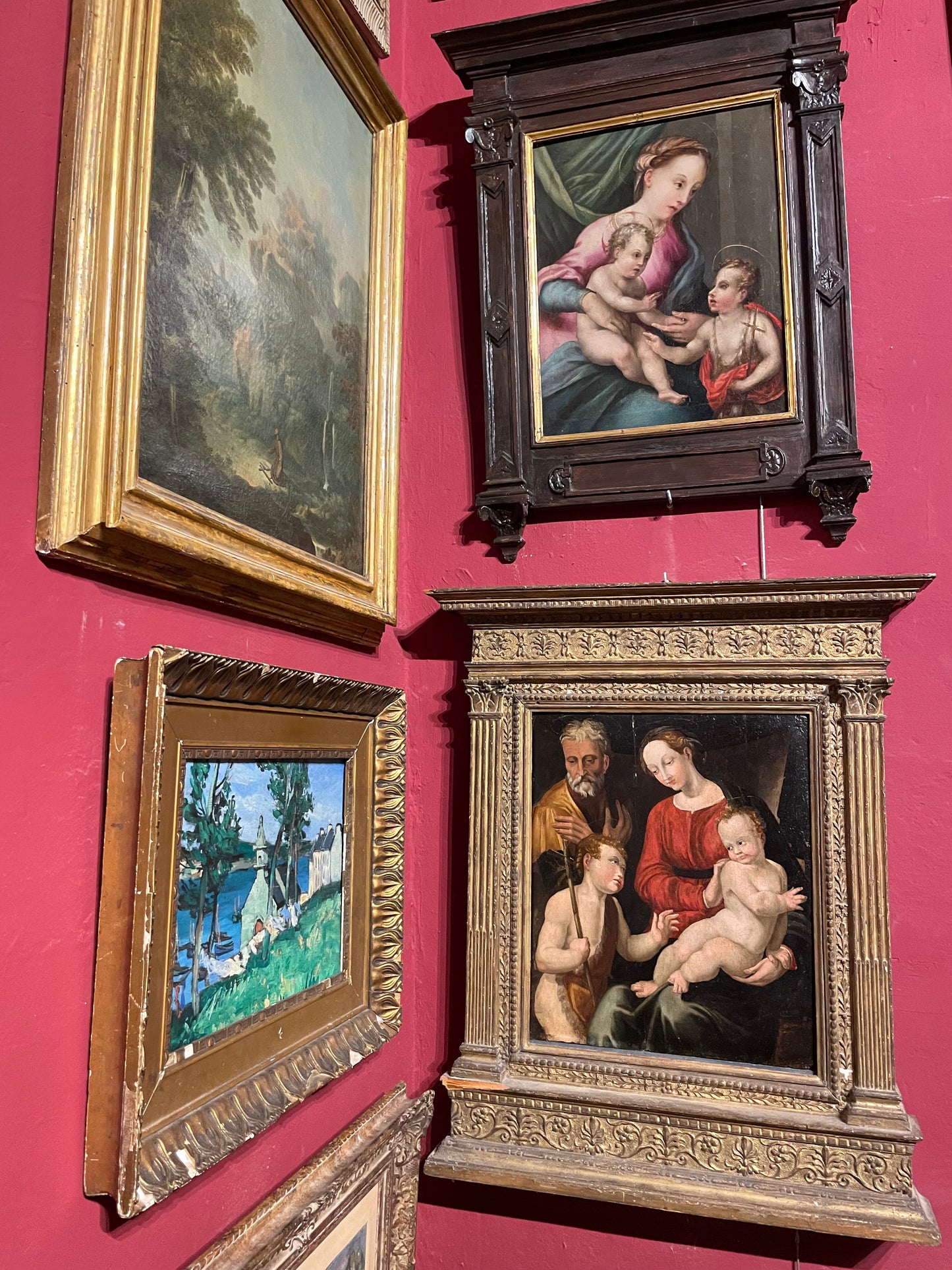 Scuola toscana (ambito fiorentino), fine XVI secolo. Sacra famiglia con San Giuseppe

Sacra Famiglia con la Vergine, il Bambino Gesù, San Giovannino e San Giuseppe