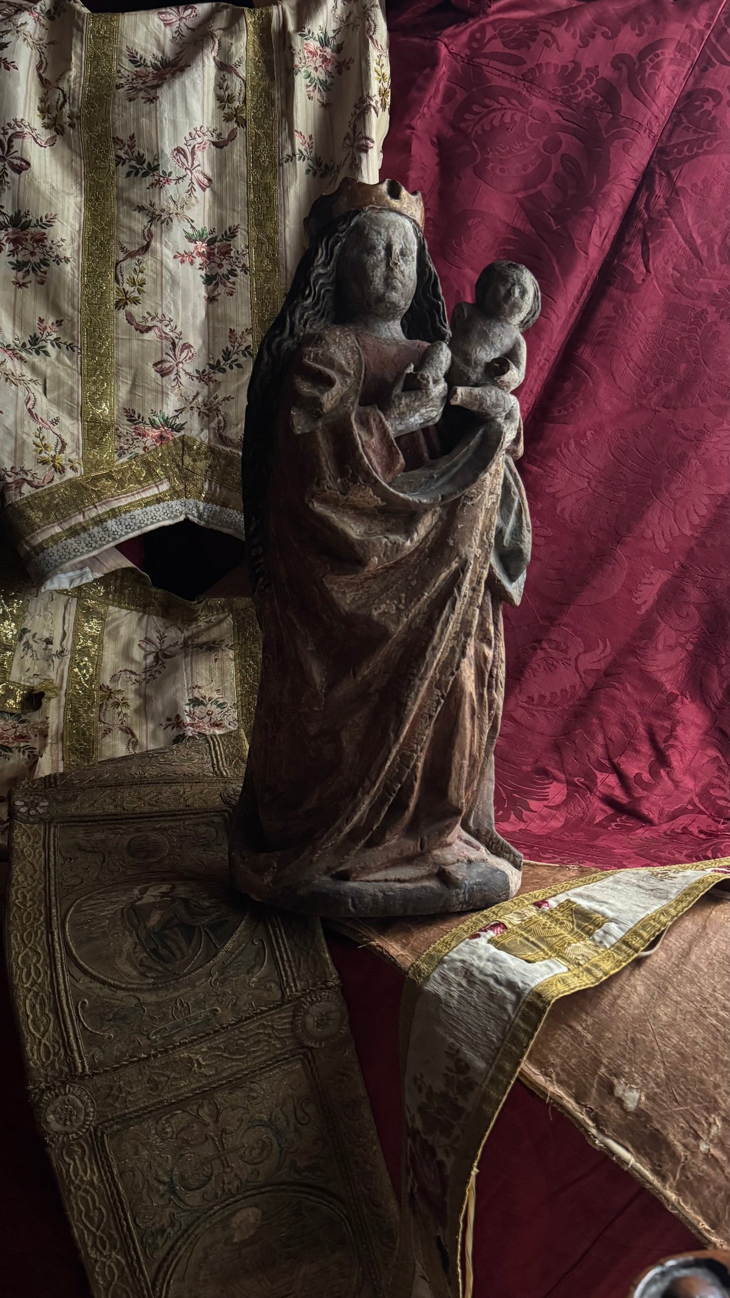 Gotico tedesco. Scultura in legno policromo. Intorno al 1500. Da restaurare.