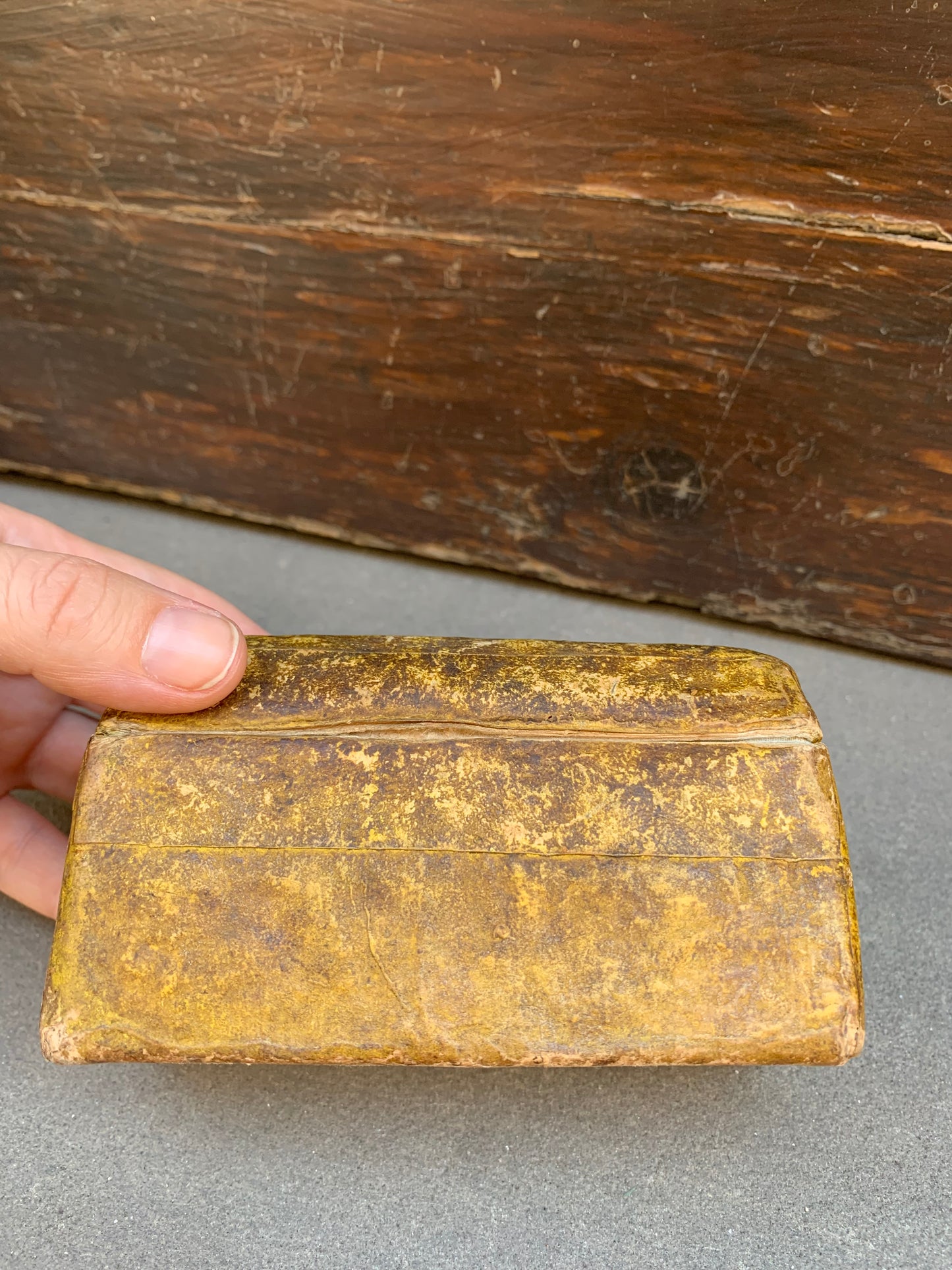 Rare paper box.  XVIII century.