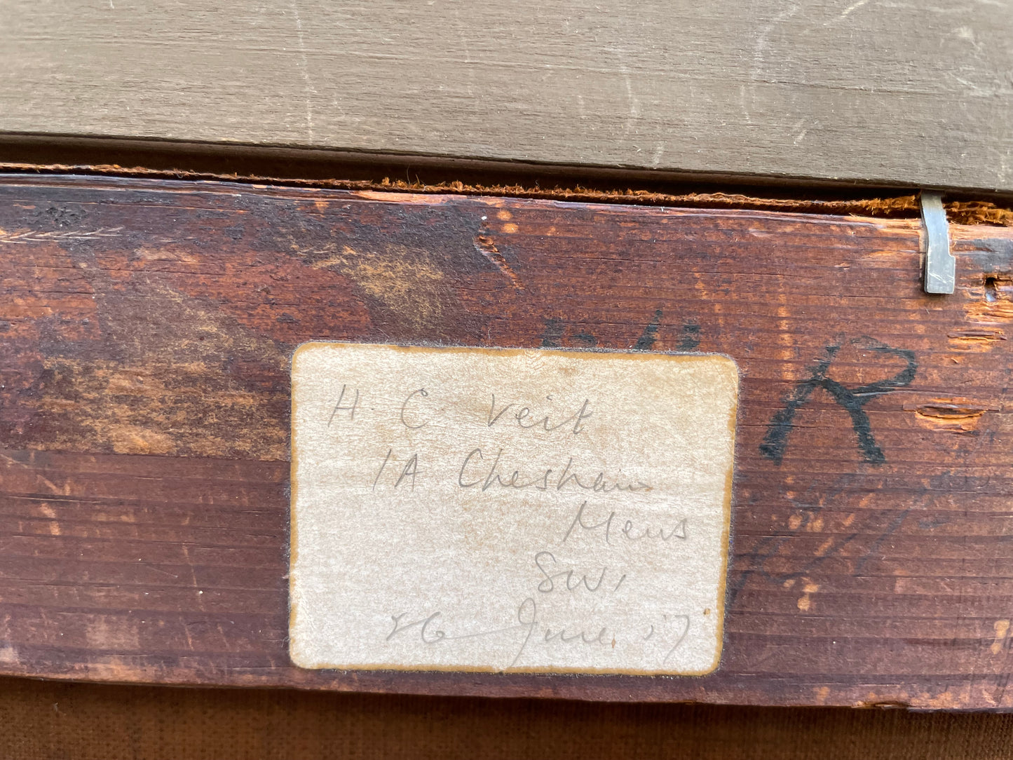 Gaspare Lopez, attribuzione Natura morta con grande vaso e cascata di fiori in un giardino, Napoli, c. 1720