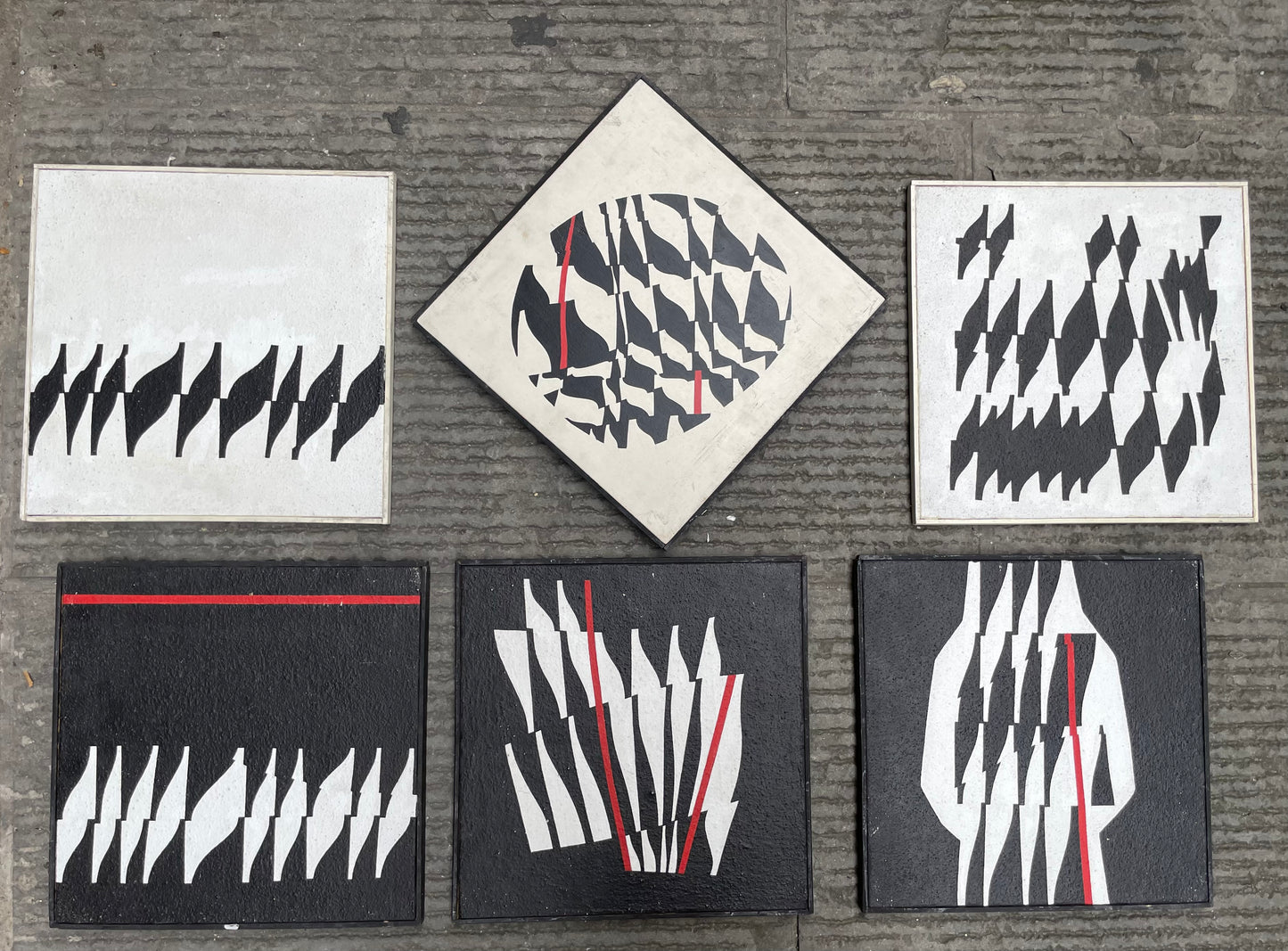 Enrico Sirello, 1975 – Effetti anisotropici nella pittura astratta italiana, Movimento Arte Programmata