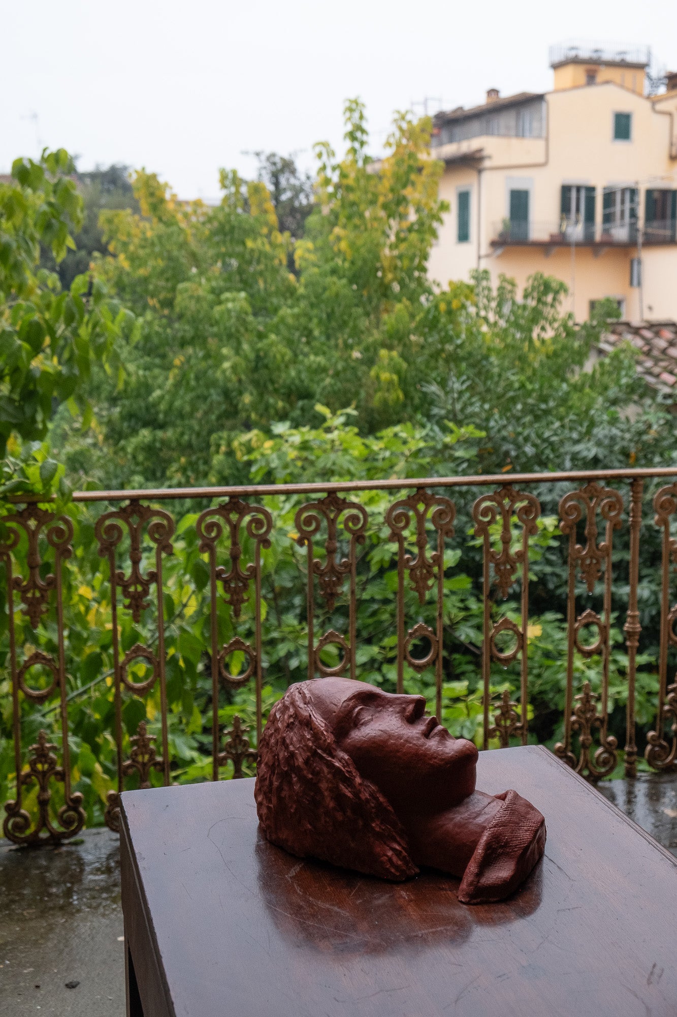 Giorgio Rossi Volto di donna, circa 1930–1940 Terracotta Altezza: 32 cm Firmato