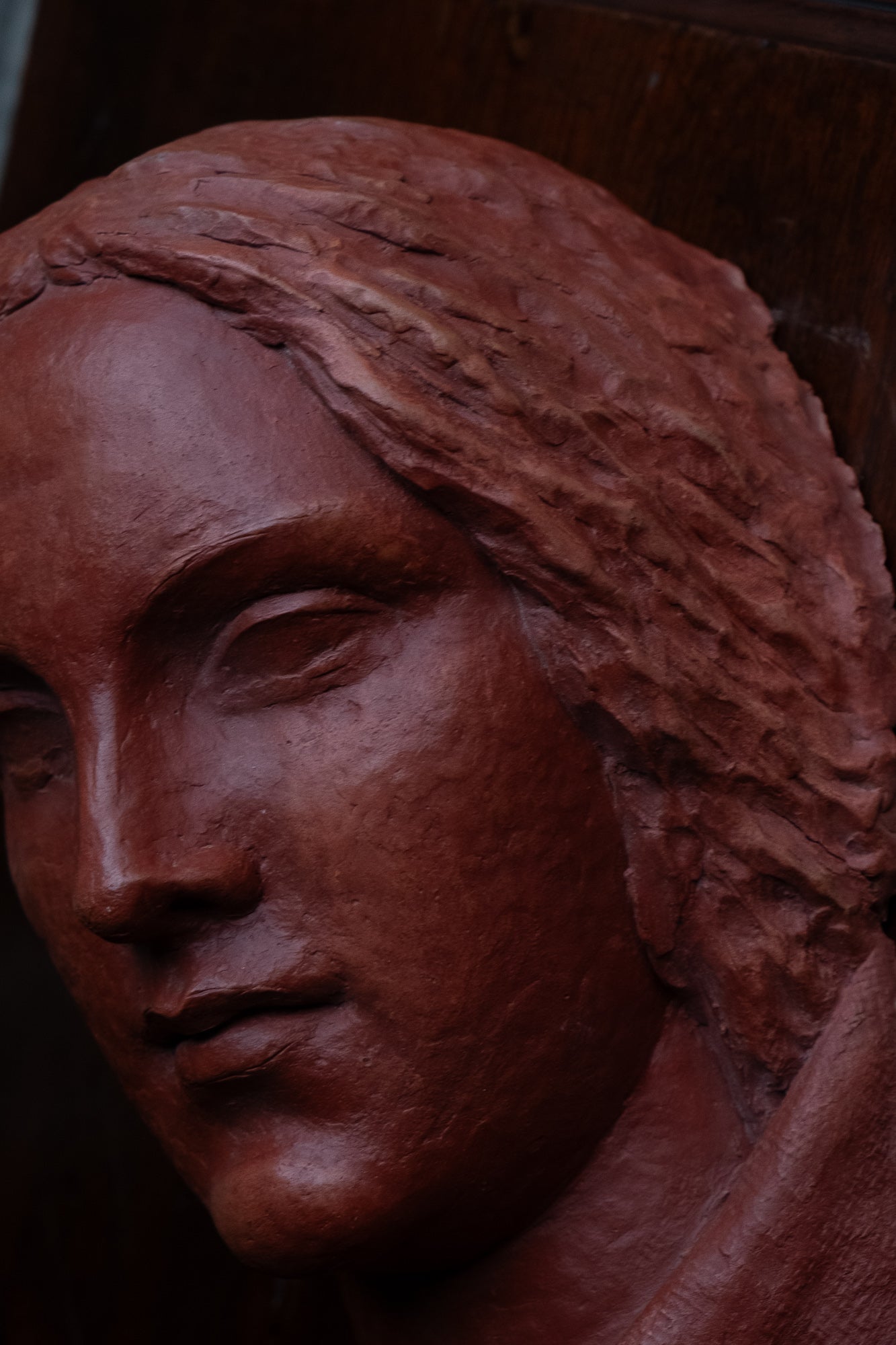 Giorgio Rossi Volto di donna, circa 1930–1940 Terracotta Altezza: 32 cm Firmato