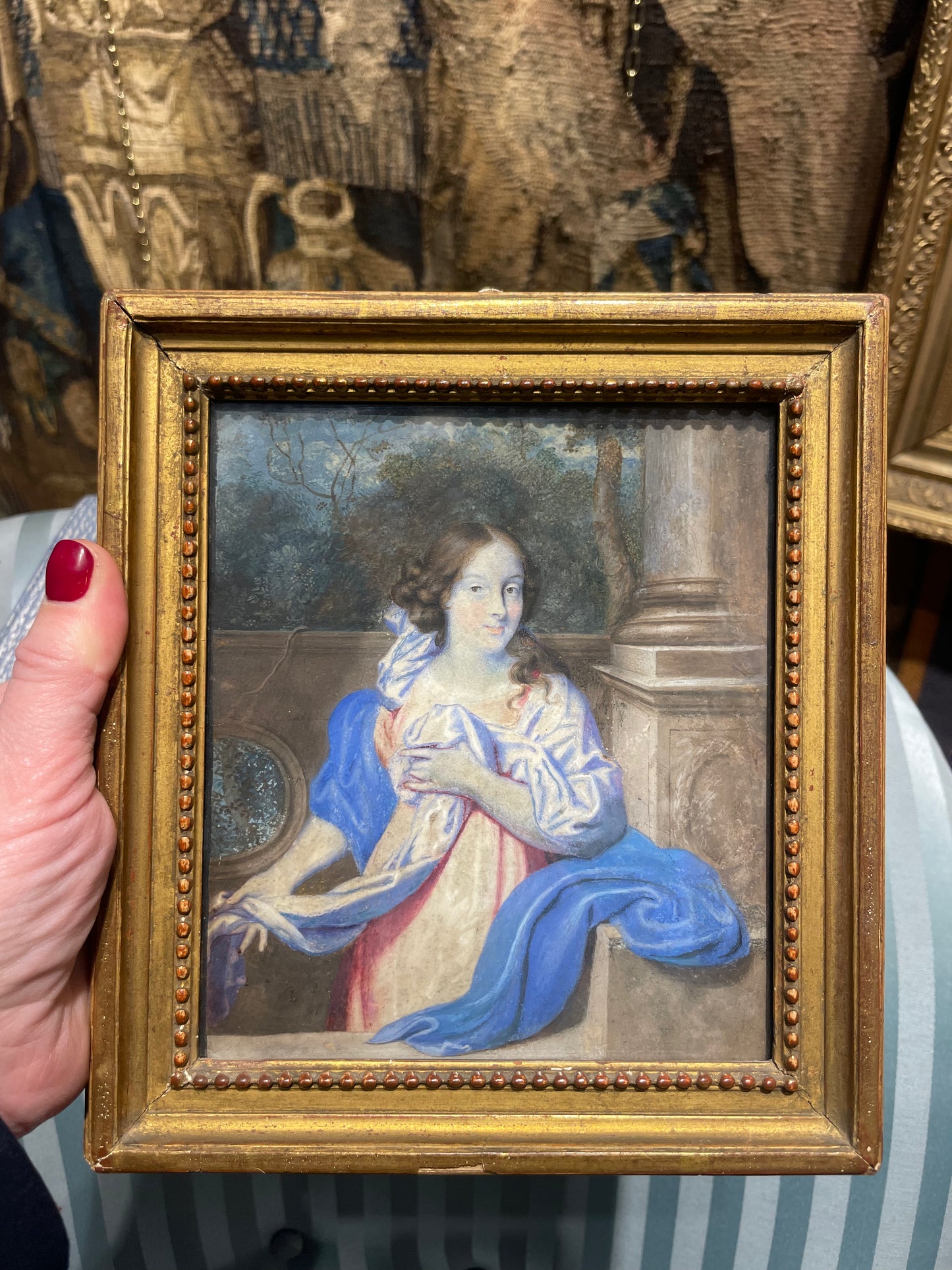 Ritratto di scuola olandese, circa 1670, giovane dama nel giardino davanti a balaustra