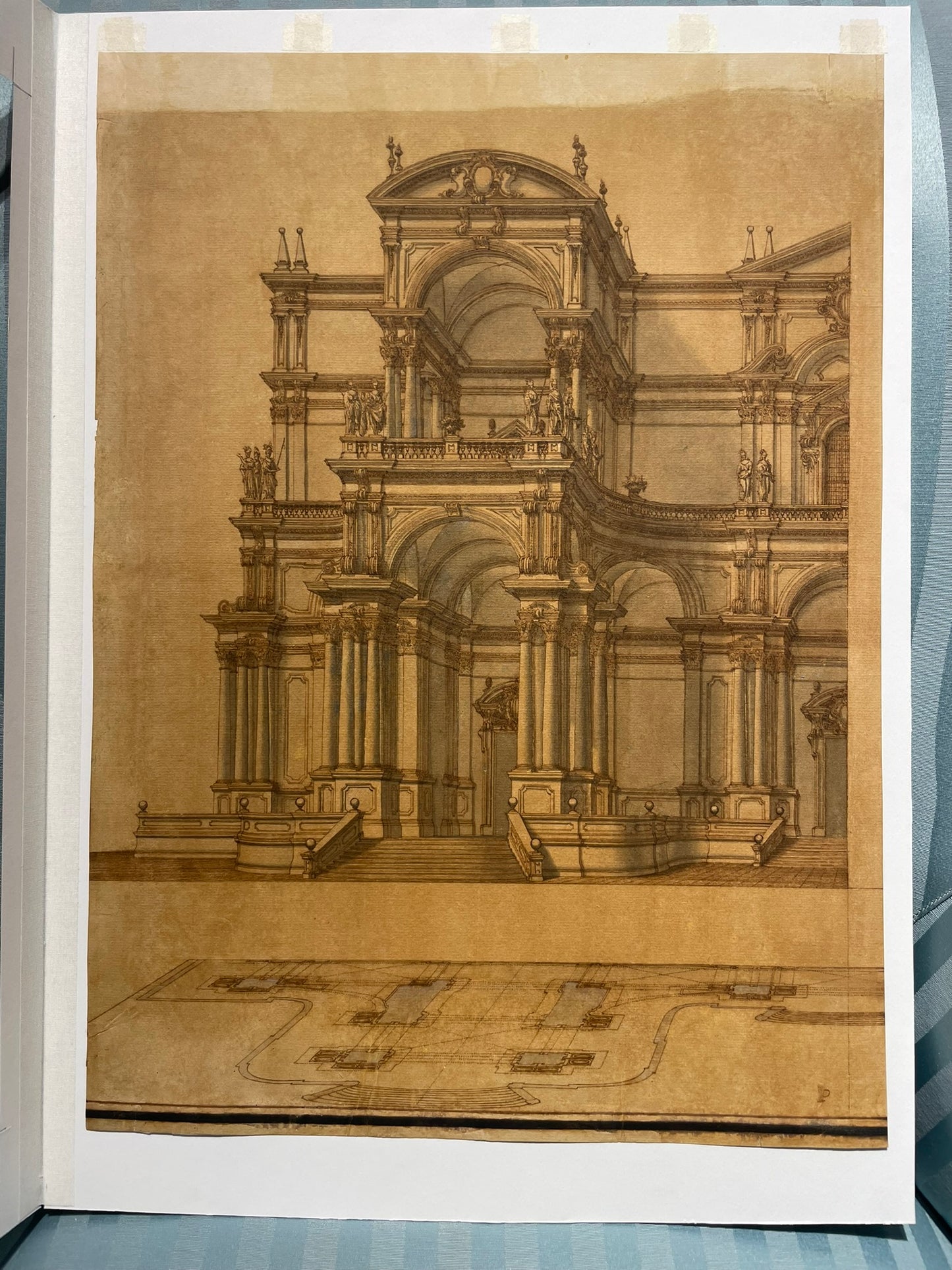 Progetto architettonico scenografico monumentale, ambito dei Galli Bibiena, XVIII secolo