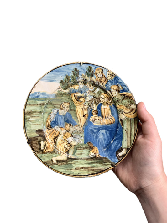 Castelli d'Abruzzo. Maiolica, dish with the miracle of the loaves and fishes, mid-18th century