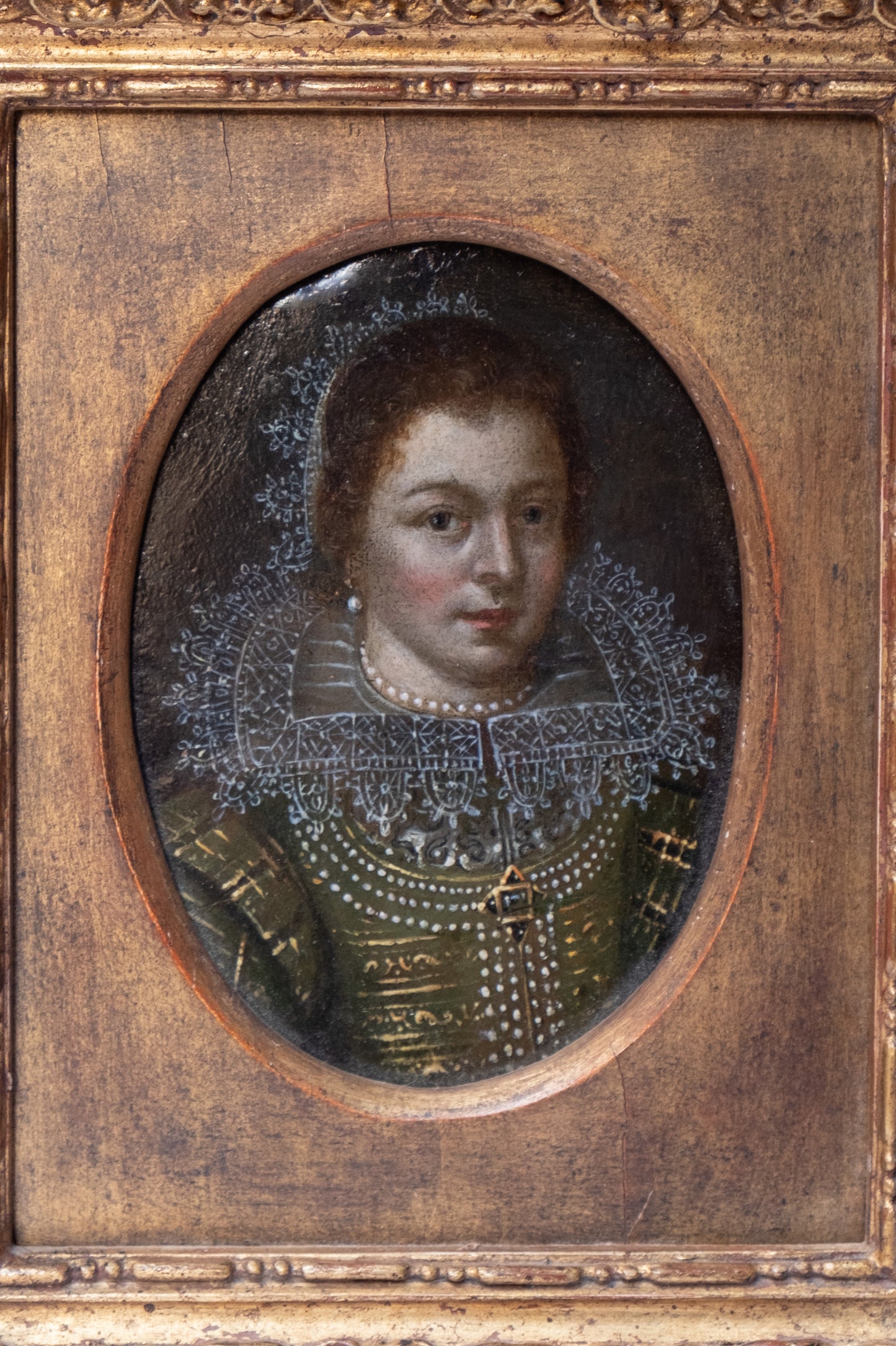 Portrait of Amalia von Solms (?), Circle of Michiel Jansz VAN MIEREVELD