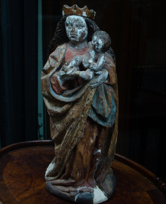 German Gothic. Polychrome wooden sculpture. Around 1500. To be restored.